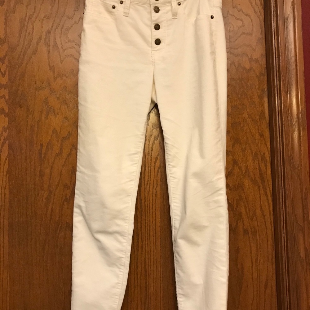 White corduroy skinny pants